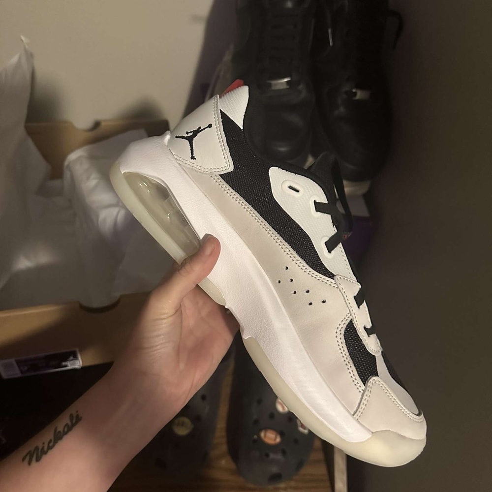 Shoes new comfortable